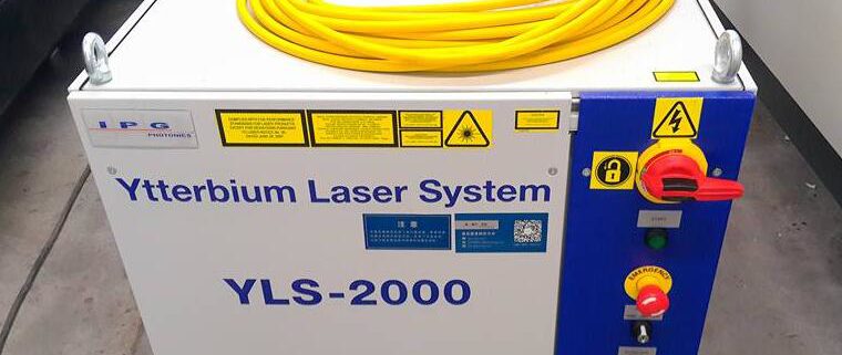 laser source